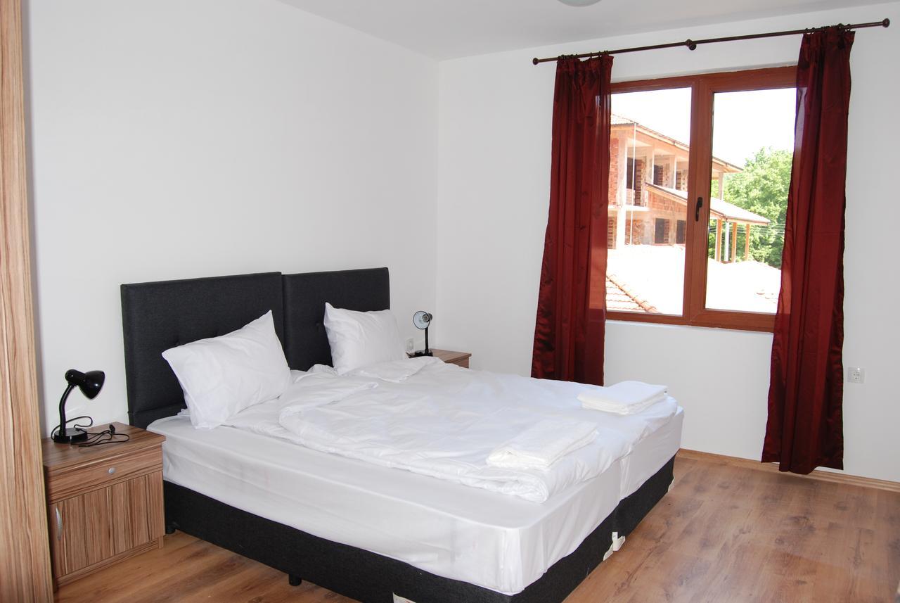 أبريلتسي Vidima Apartment Hotel الغرفة الصورة